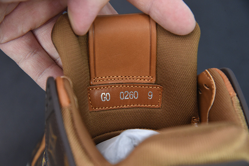LVT SNEAKERS