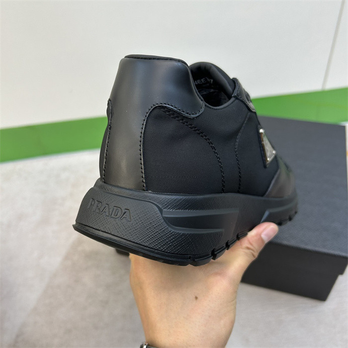 PR SNEAKER