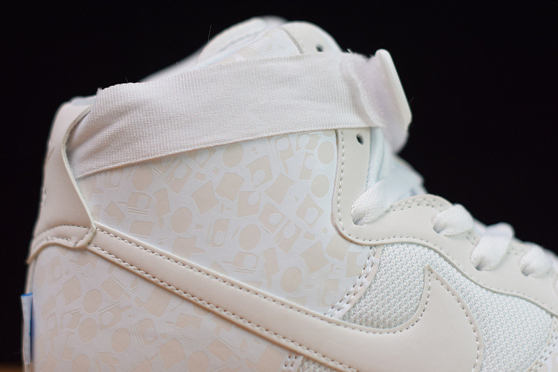 NIKE AIR FORCE 1 HIGH 
