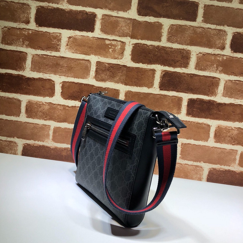 G*u*i shoulder bag