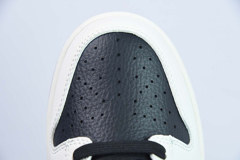 Nike By You SB Dunk Low Retro SP BB1609-112