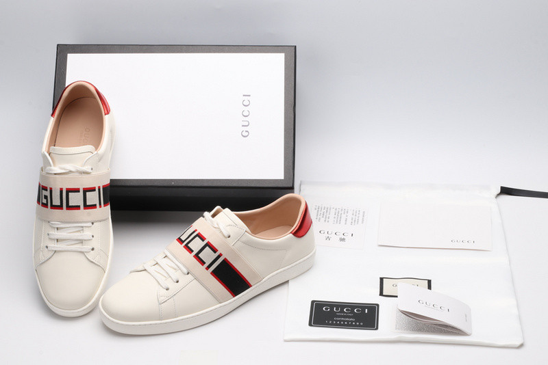 G*u*i ace embroidered low-top sneaker