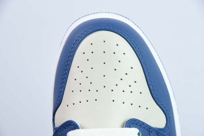 Air Jordan 1 Low WMNS Grey Blue Black DC0774-402