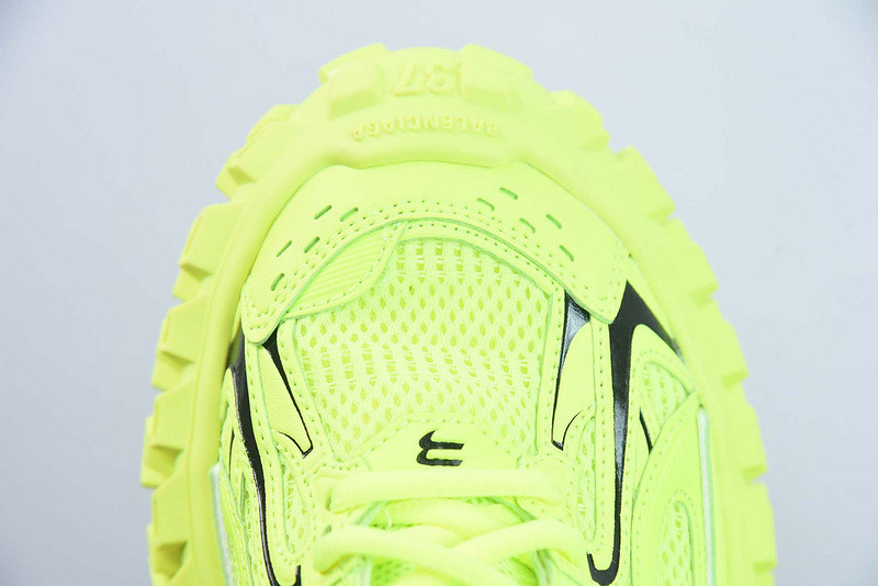 BC DEFENDER RUBBER PLATFORM SNEAKERS