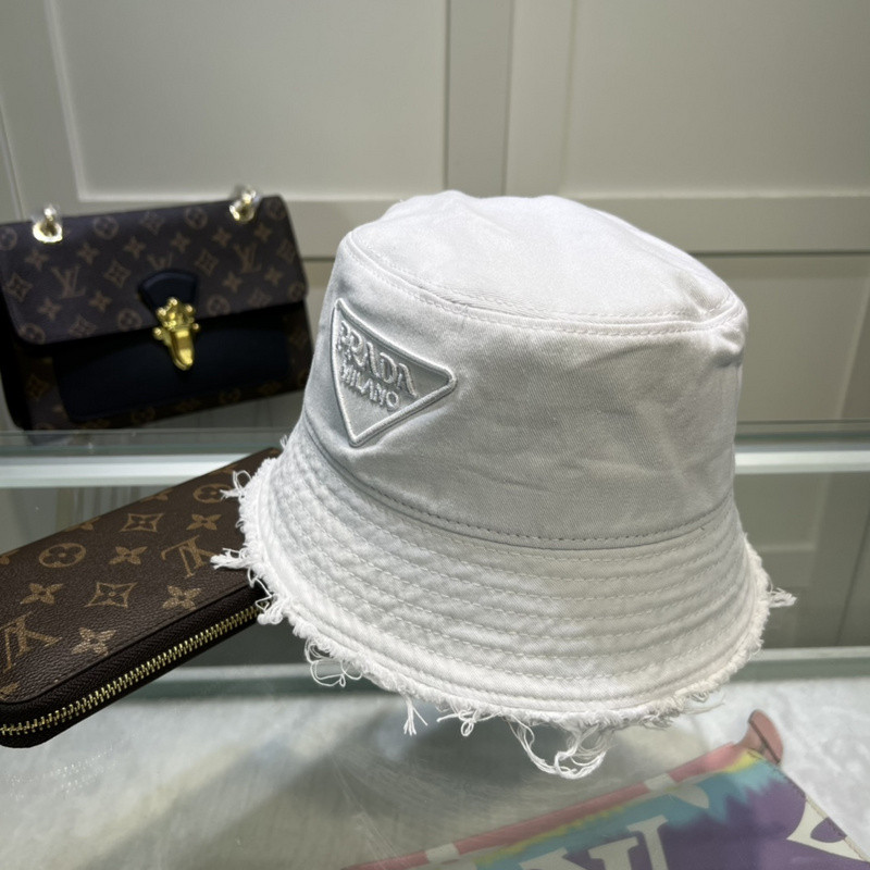Pra*a hat