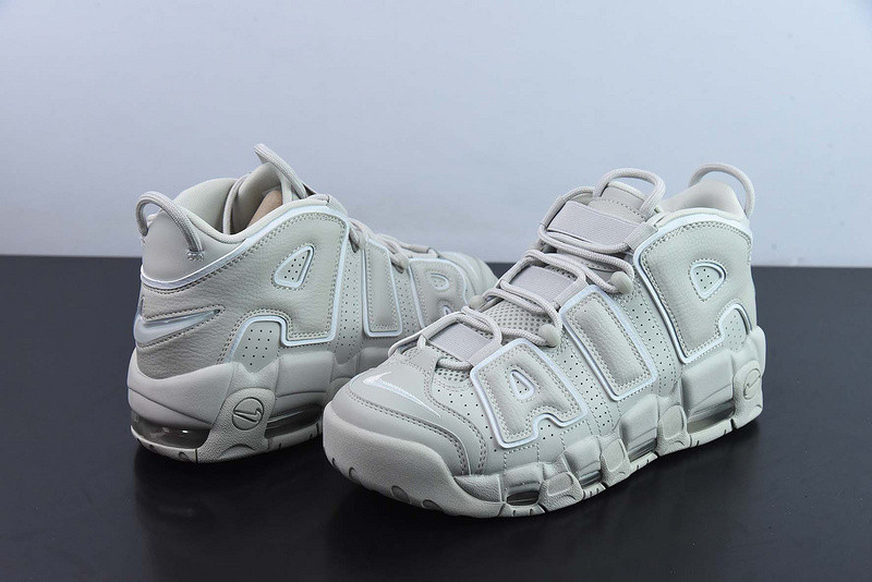 NIKE AIR MORE UPTEMPO 