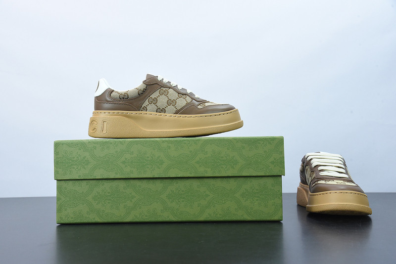 G*u*i sneaker