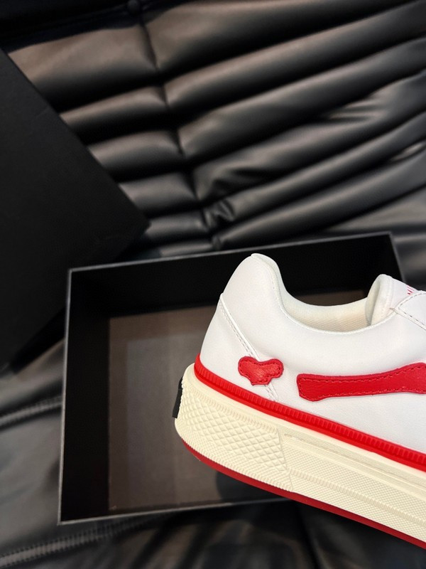 AMIRI stars court sneakers