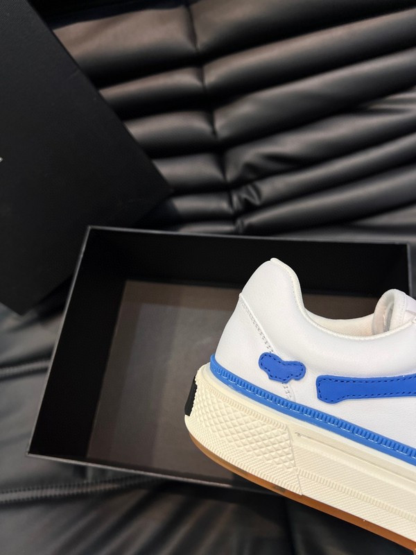 AMIRI stars court sneakers