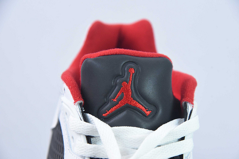 Air Jordan 5 Retro Low 