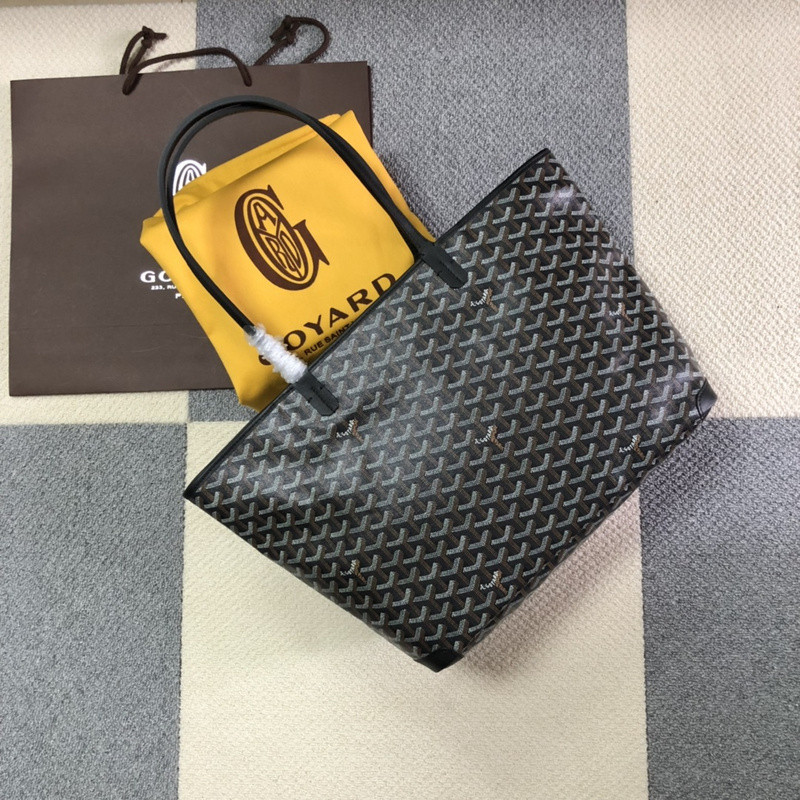 Go*ard purse