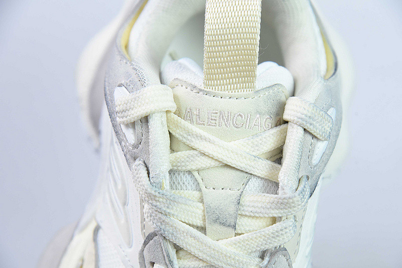 BC XL SNEAKERS
