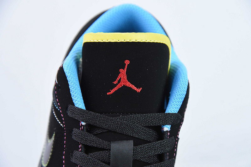 Air Jordan 1 Phat Low 