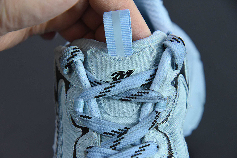 BC 3XL SNEAKER