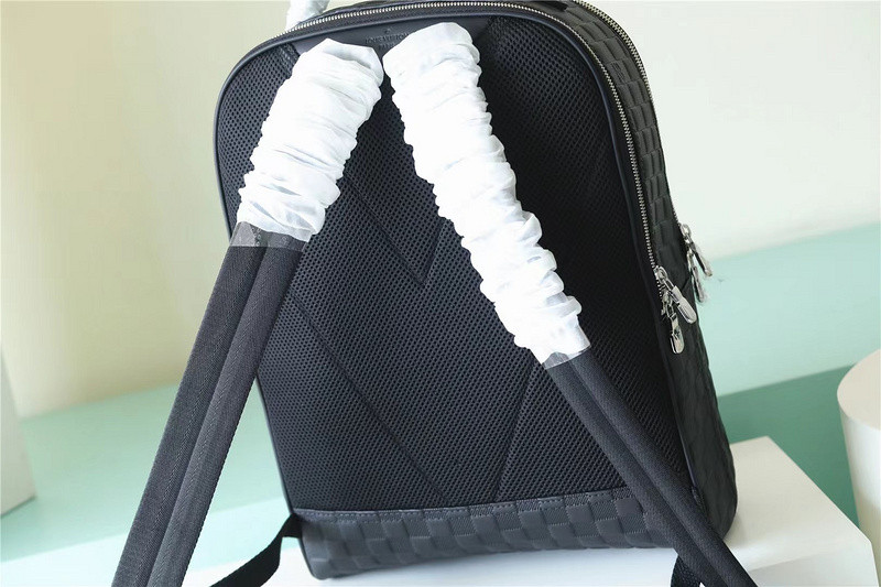 LVT PURSE