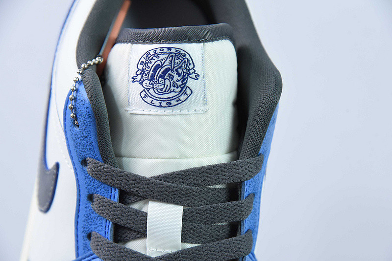 Air Jordan 1 Low SE Flight Vintage FV8439-104