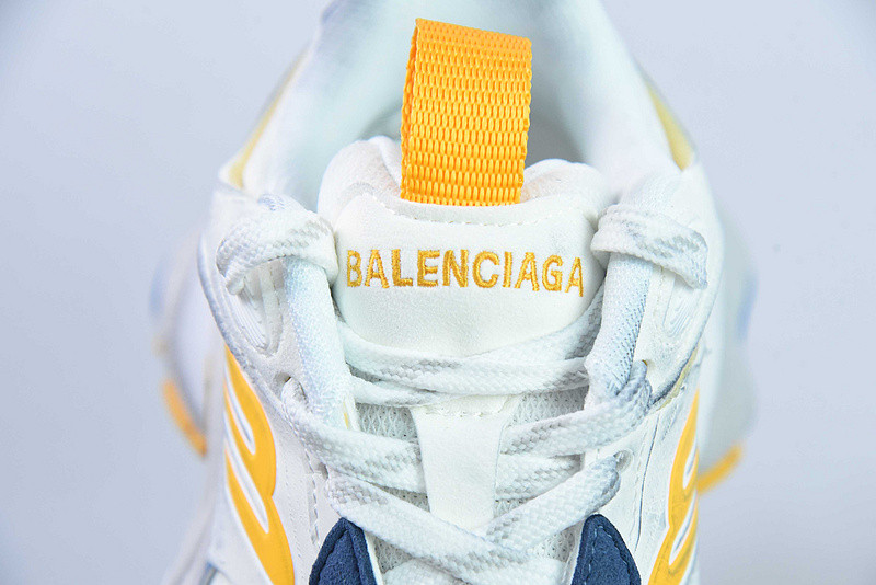BC XL SNEAKERS