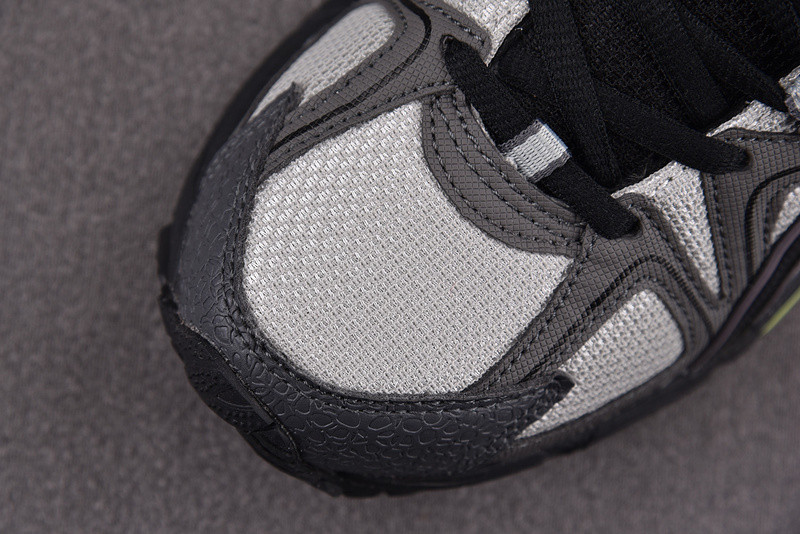 ASICS Gel‑Kahana 8 Grey/Black 1011B109‑026