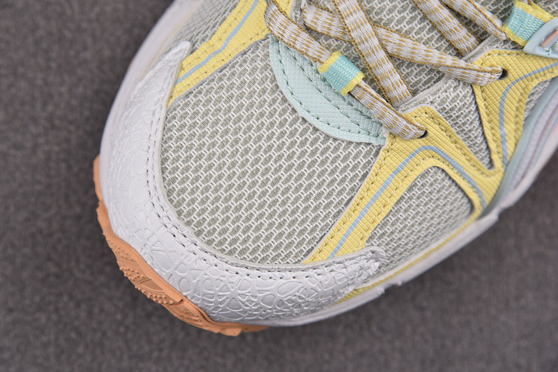 ASICS Gel‑Kahana 8 