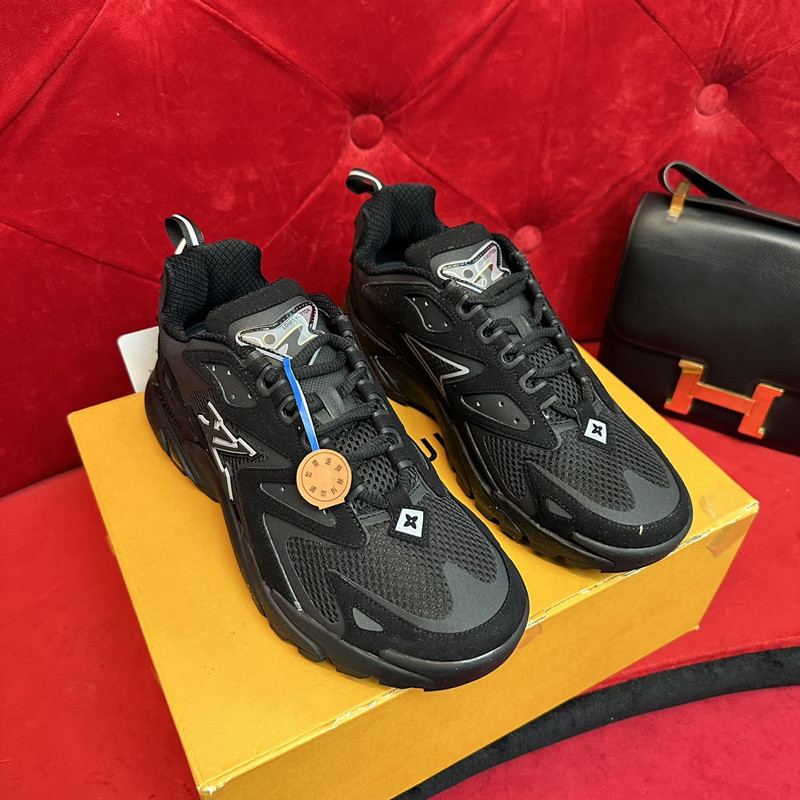 LVT SNEAKERS
