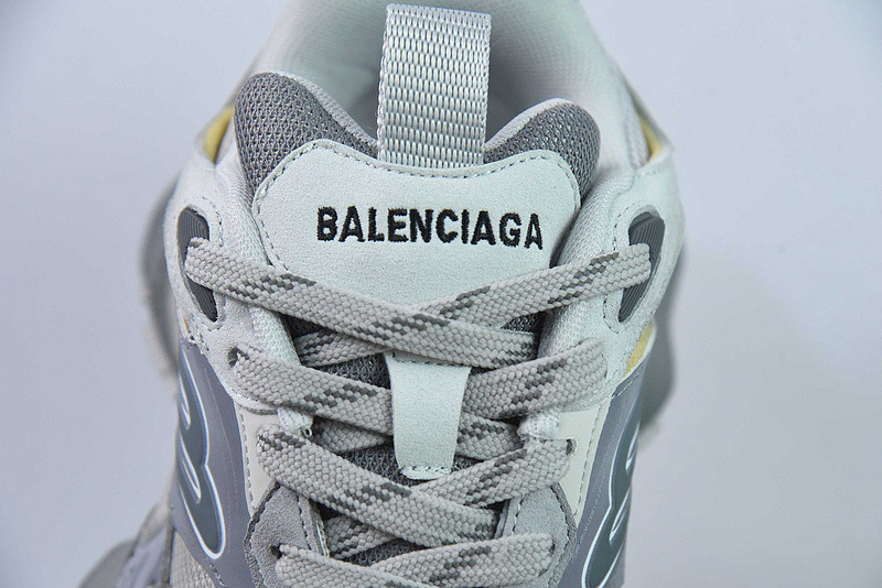 BC XL SNEAKERS
