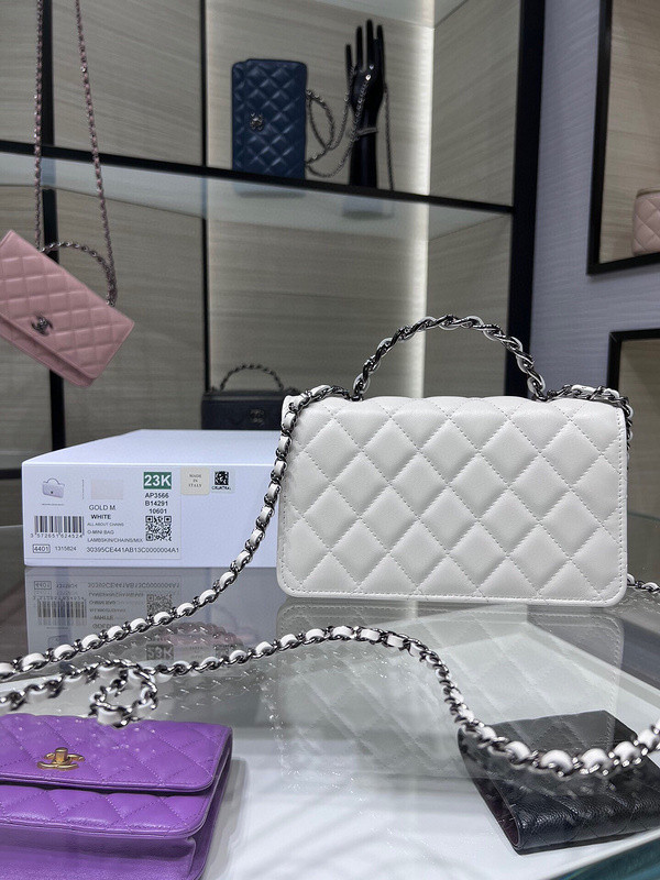 Ch*el purse