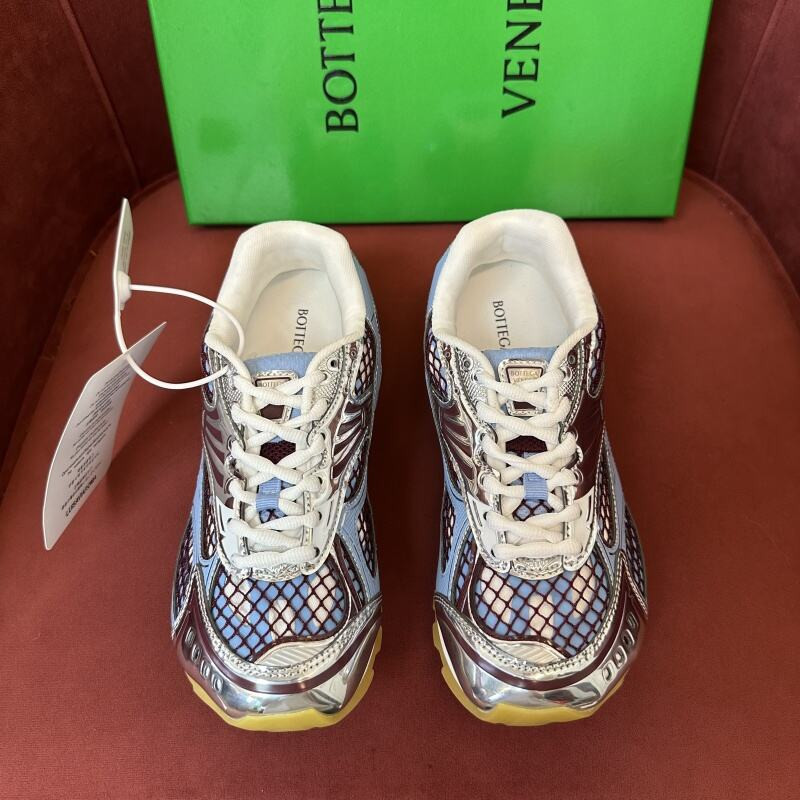 b0tte*a Ven*ta orbit sneaker