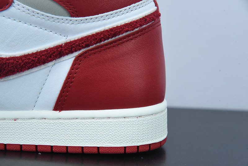 AIR JORDAN 1 HIGH OG “NEWSTALGIA” DJ4891-061