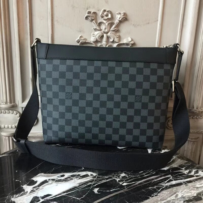 LVT PURSE