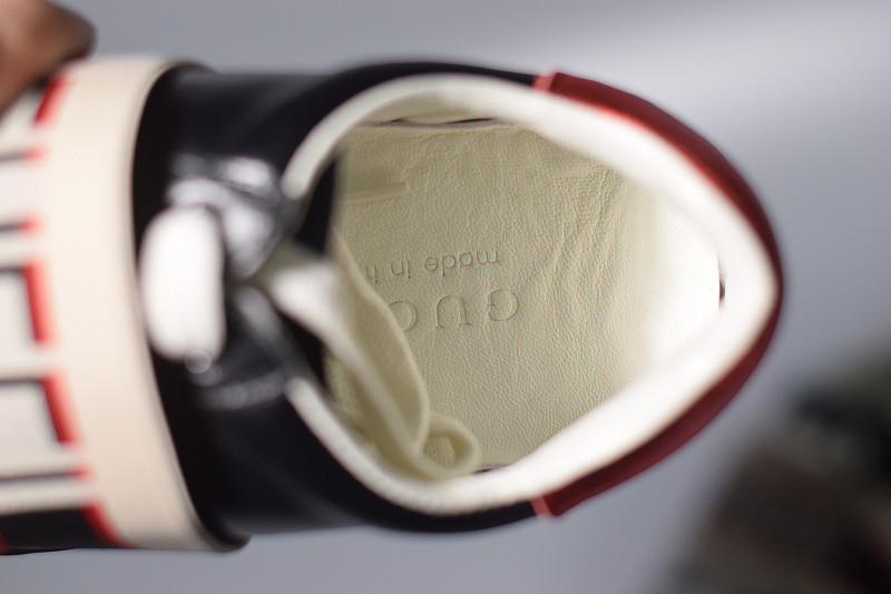 G*u*i ace embroidered low-top sneaker