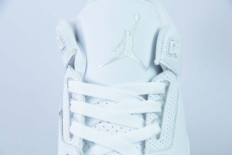 AIR JORDAN 3 RETRO 