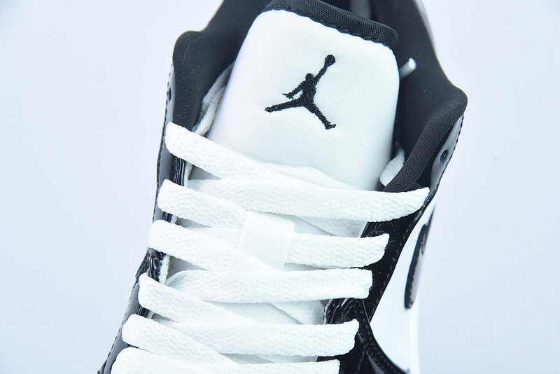 Air Jordan AIR JORDAN 1 LOW SE 