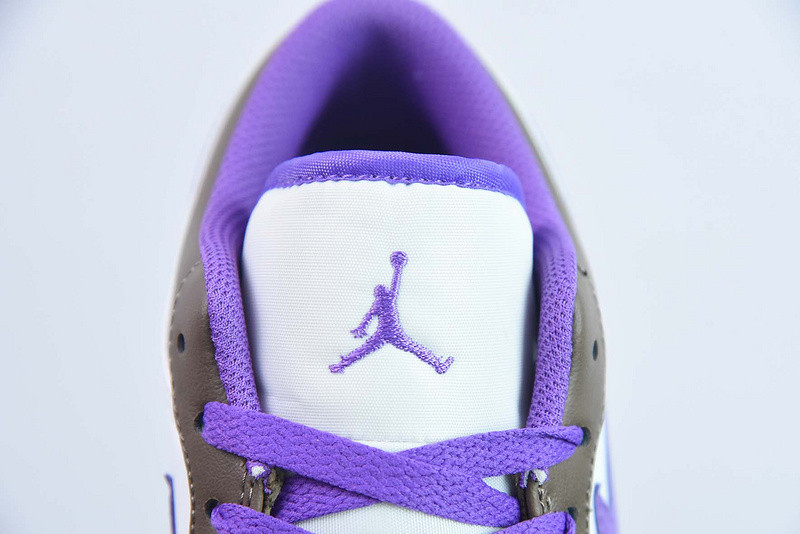 AIR JORDAN 1 LOW “PALOMINO” 553558-215