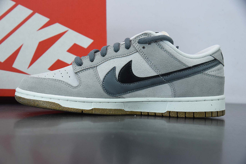 Nike SB Dunk Low "85" DO9457-114