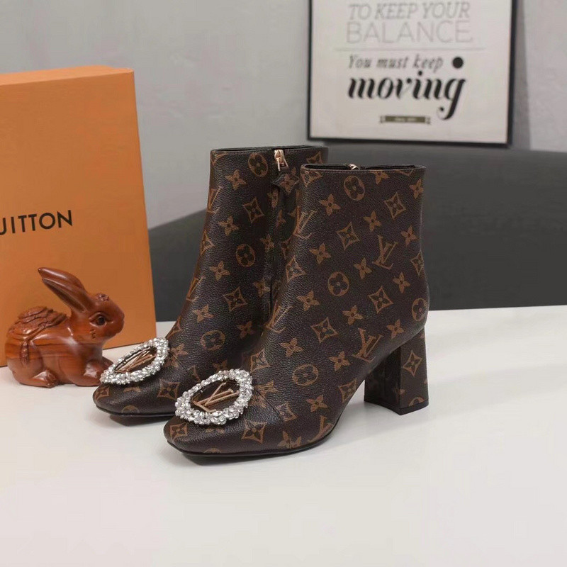 LVT BOOTS