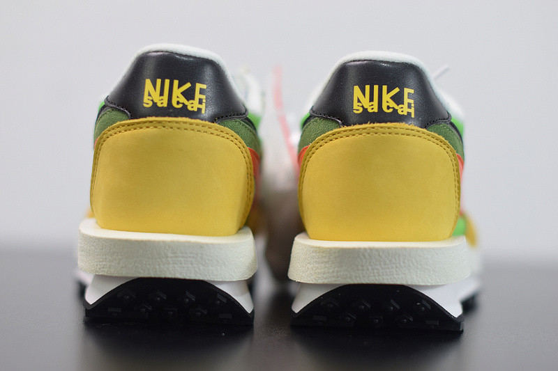 NIKE SACAI X LDV WAFFLE 