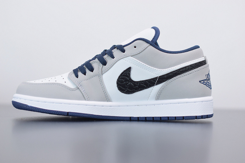AIR JORDAN 1 LOW 