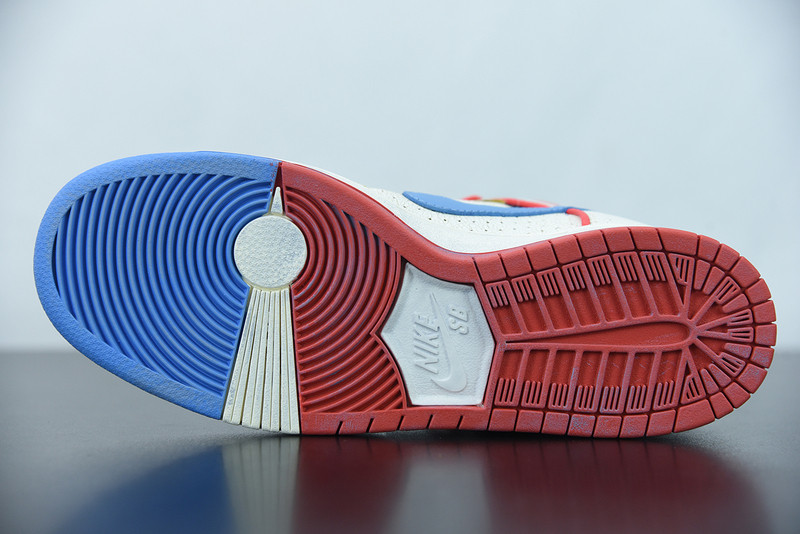 ISHOD WAIR X MAGNUS WALKER X NIKE SB DUNK HIGH DH7683-100