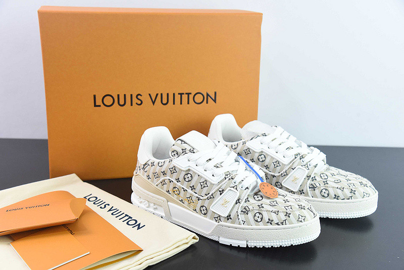 LVT SNEAKERS