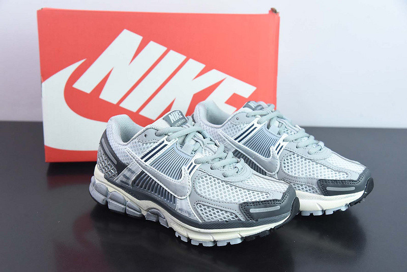 Nike Zoom Vomero 5 "Wolf Grey" FD9919-001
