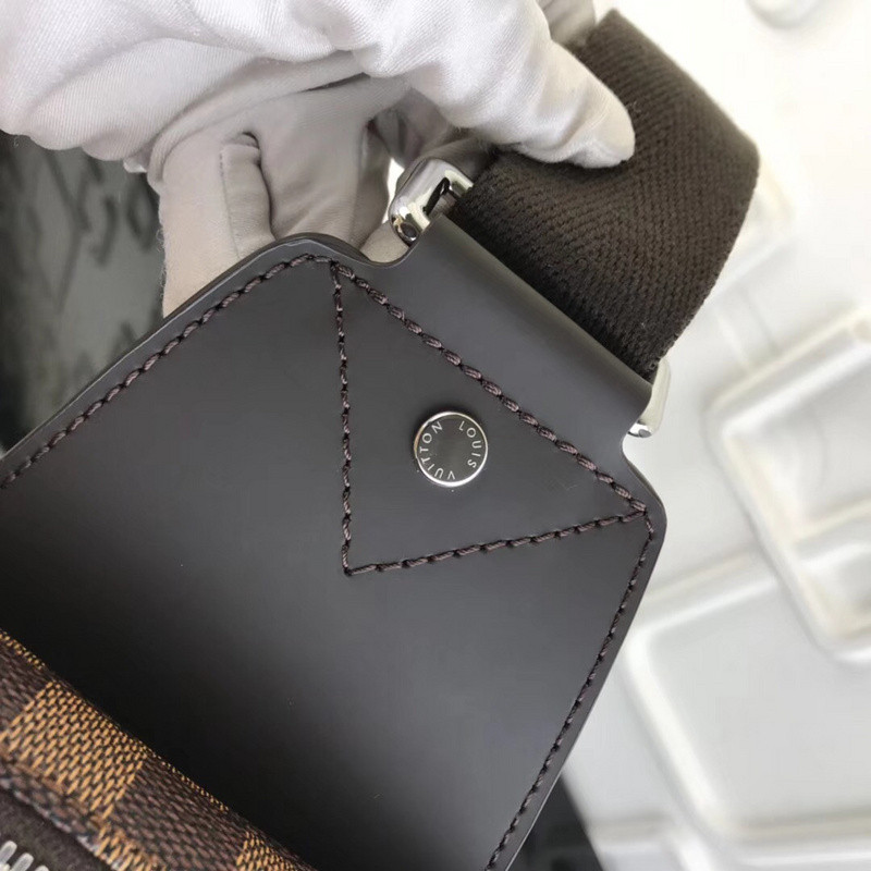 LVT PURSE