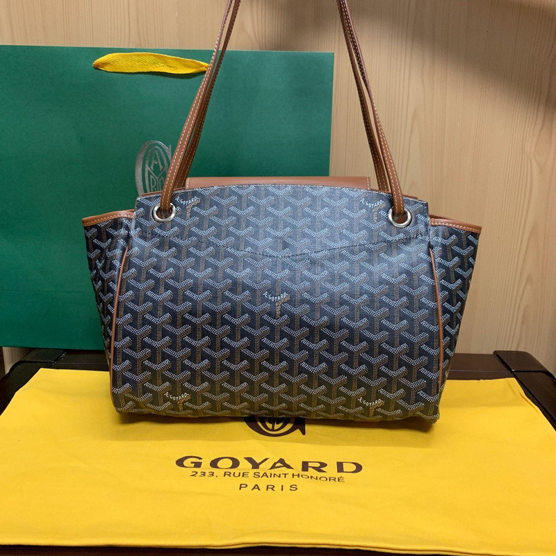 Go*ard purse