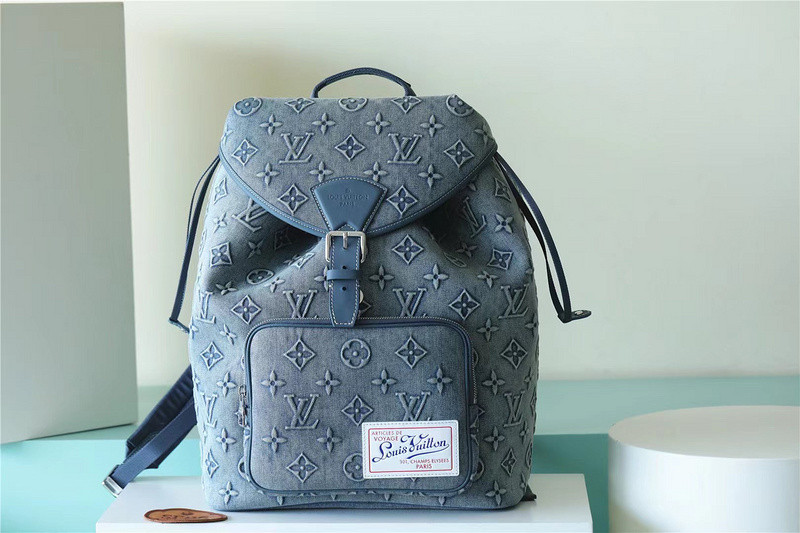 LVT PURSE