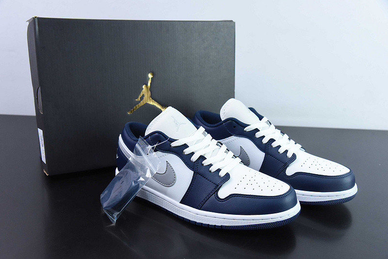 AIR JORDAN 1 LOW 