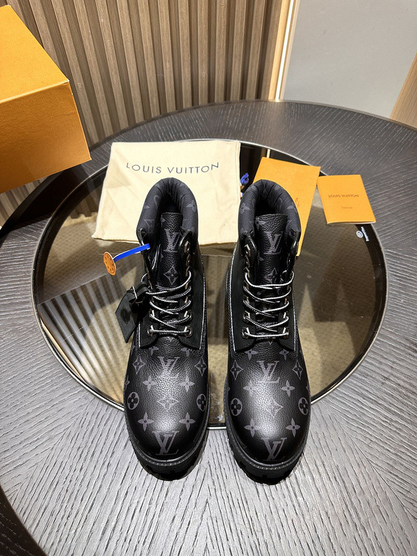 LVT BOOTS