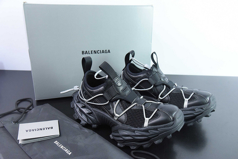 BC XL SNEAKERS