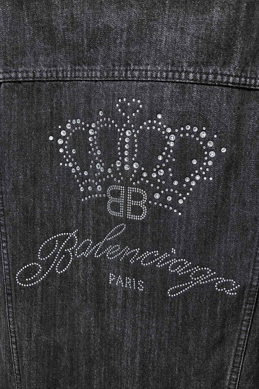 Ba*len*cia*ga clothes
