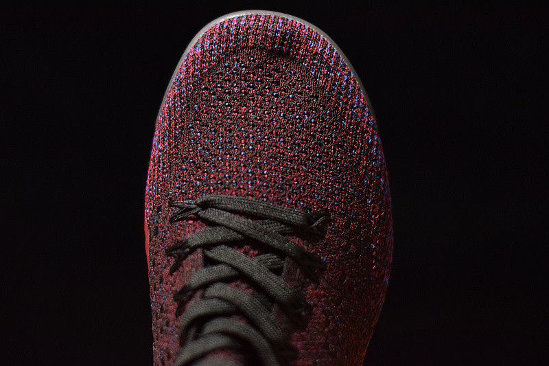 NIKE AIR VAPORMAX FLYKNIT 2 