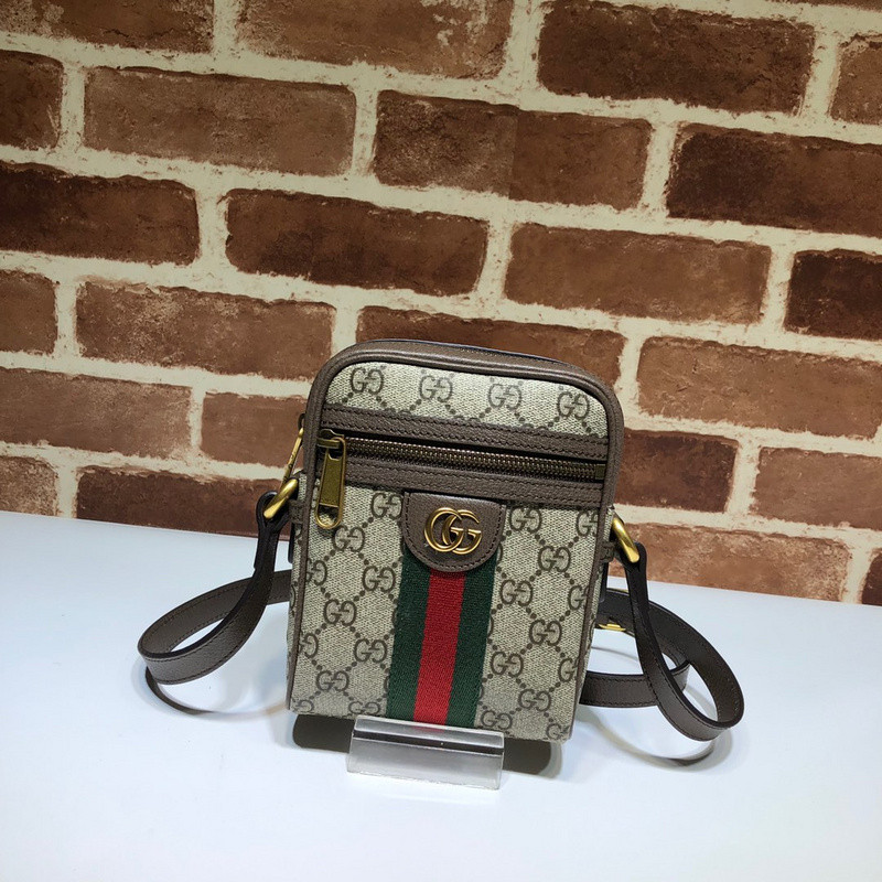 G*u*i shoulder bag