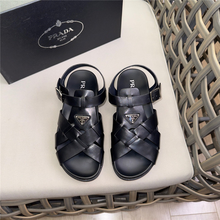 Pra*a sandals